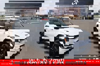 New 2026 Kia EV9 Land image 1