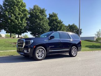 Used 2022 GMC Yukon SLT w/ SLT Premium Package image 1
