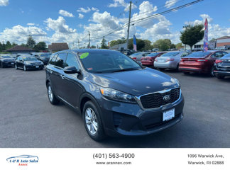 Used 2019 Kia Sorento LX image 1