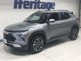 New 2025 Chevrolet TrailBlazer LT w/ Convenience Package image 1