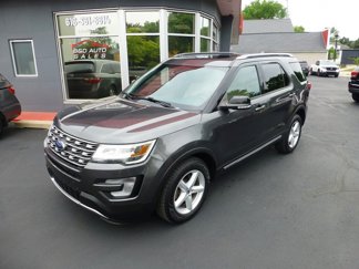Used 2017 Ford Explorer XLT w/ Equipment Group 202A image 1