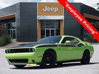 New 2023 Dodge Challenger R/T Scat Pack w/ T/A Package image 1