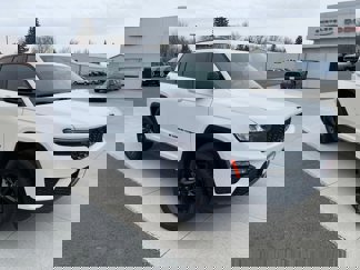 Used 2024 Jeep Grand Cherokee Limited w/ Black Appearance Package image 1
