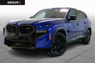 New 2025 BMW XM image 1