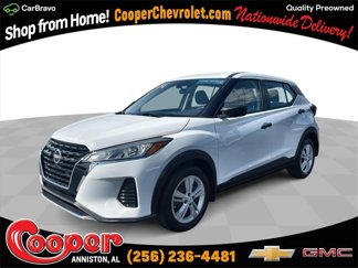 Used 2024 Nissan Kicks S image 1
