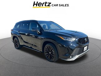 Used 2024 Toyota Highlander XSE image 1