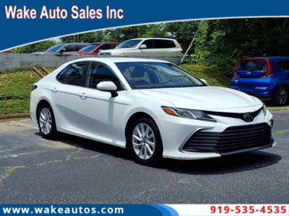 Used 2022 Toyota Camry LE image 1