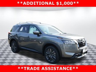 New 2025 Nissan Pathfinder SL w/ SL Premium Package image 1