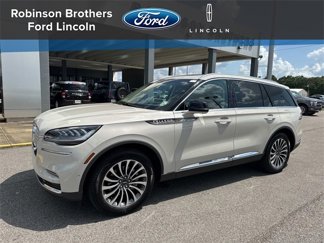 Certified 2023 Lincoln Aviator Reserve w/ Equipment Group 201A image 1
