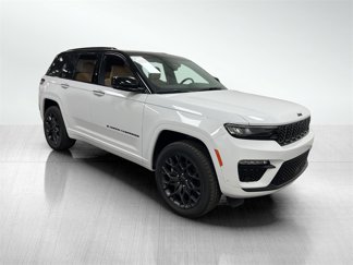 New 2025 Jeep Grand Cherokee Summit image 1