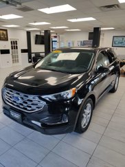 Used 2022 Ford Edge SEL image 1