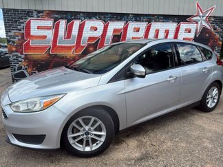 Used 2017 Ford Focus SE image 1