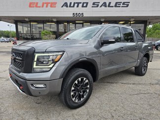 Used 2021 Nissan Titan PRO-4X w/ Pro-4x Convenience Package image 1