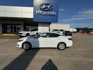 Used 2023 Nissan Sentra S image 1