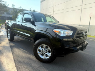 Used 2017 Toyota Tacoma SR w/ SR Convenience Package image 1