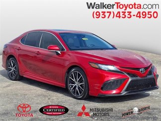 Certified 2022 Toyota Camry SE image 1