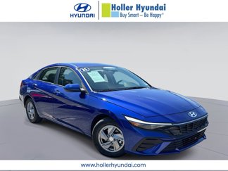 Certified 2025 Hyundai Elantra SE image 1