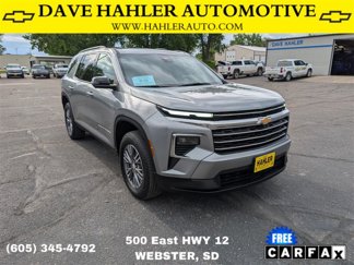 Used 2024 Chevrolet Traverse LT image 1