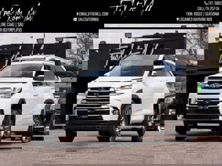 Used 2017 Toyota Highlander Limited Platinum image 1