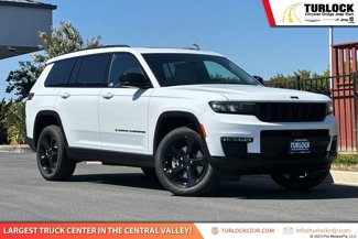 New 2025 Jeep Grand Cherokee L Limited image 1