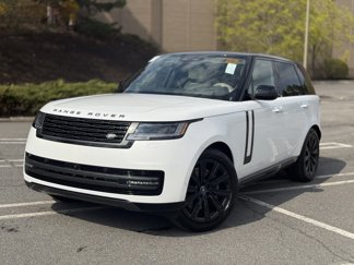 New 2025 Land Rover Range Rover SE image 1