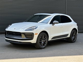 Certified 2023 Porsche Macan Turbo image 1