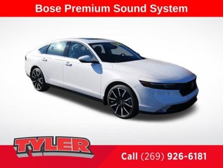 New 2025 Honda Accord Touring image 1