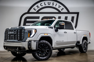 Used 2024 GMC Sierra 2500 Denali Ultimate image 1