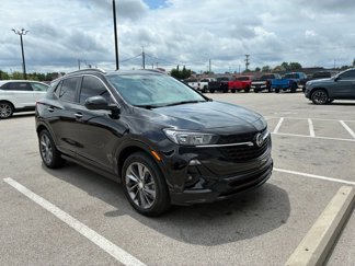 Used 2022 Buick Encore GX Select w/ Sport Touring Package image 1