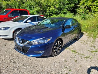 Used 2017 Nissan Maxima SR image 1