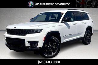 Used 2024 Jeep Grand Cherokee L Laredo image 1