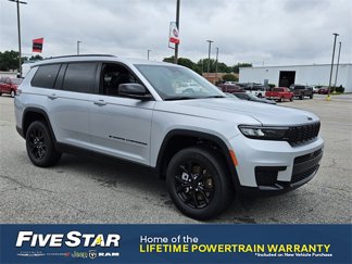 New 2025 Jeep Grand Cherokee L Altitude image 1