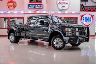 Used 2022 Ford F450 Lariat w/ Lariat Value Package image 1