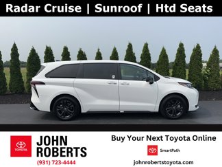 Certified 2025 Toyota Sienna XSE image 1