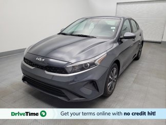 Used 2023 Kia Forte LXS image 1