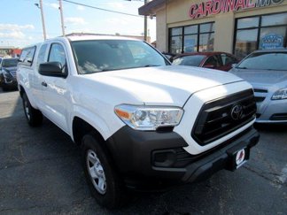 Used 2020 Toyota Tacoma SR5 image 1