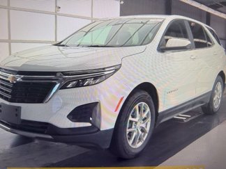 Used 2023 Chevrolet Equinox LT image 1