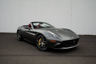 Certified 2016 Ferrari California T image 1