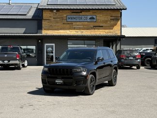 Used 2024 Jeep Grand Cherokee L Laredo image 1