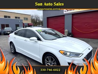 Used 2019 Ford Fusion SEL image 1