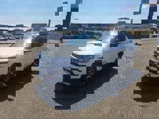 New 2025 Jeep Compass Limited image 1