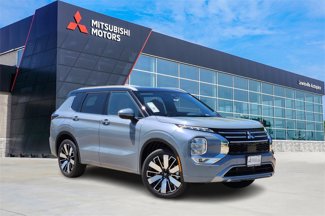 New 2025 Mitsubishi Outlander SEL image 1