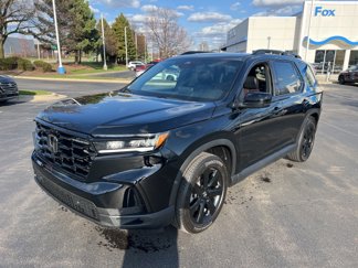 Certified 2025 Honda Pilot Black Edition image 1