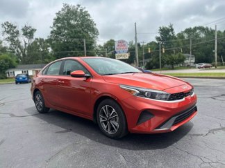 Used 2023 Kia Forte LXS image 1
