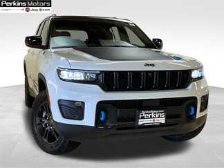 New 2025 Jeep Grand Cherokee Trailhawk w/ Advanced Protech Group II image 1