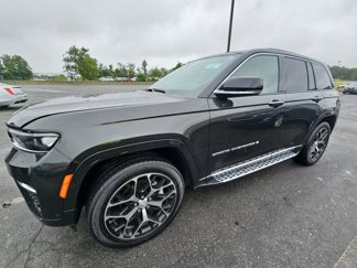 Certified 2024 Jeep Grand Cherokee Summit image 1