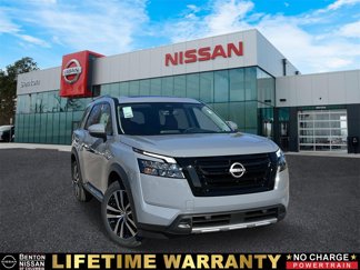 New 2025 Nissan Pathfinder Platinum w/ Black Appearance Package image 1