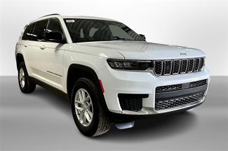 New 2025 Jeep Grand Cherokee L Laredo image 1