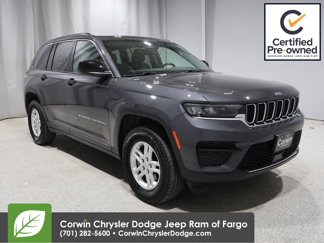 Certified 2022 Jeep Grand Cherokee Laredo w/ Luxury Tech Group I image 1