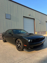 Used 2016 Dodge Challenger R/T Scat Pack image 1
